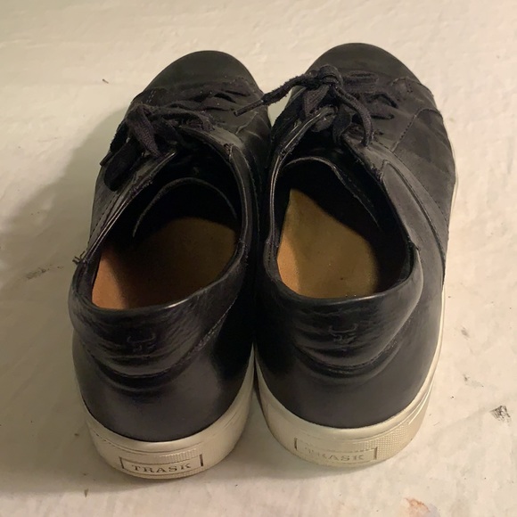 Trask black leather lace up low top sneakers tennis shoes men's size 10 casual - Picture 4 of 9